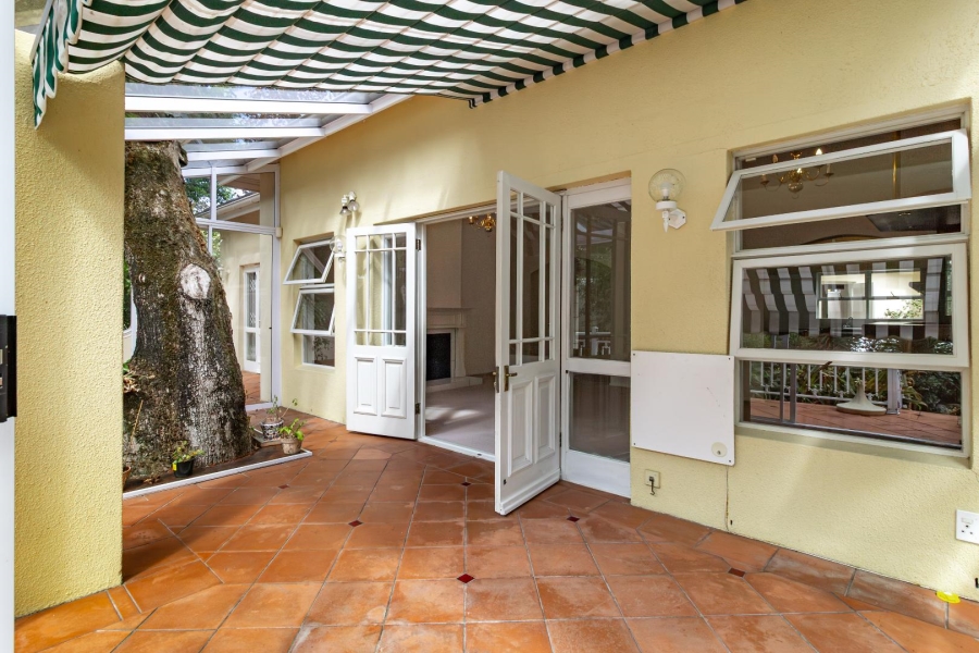 To Let 3 Bedroom Property for Rent in Newlands Western Cape